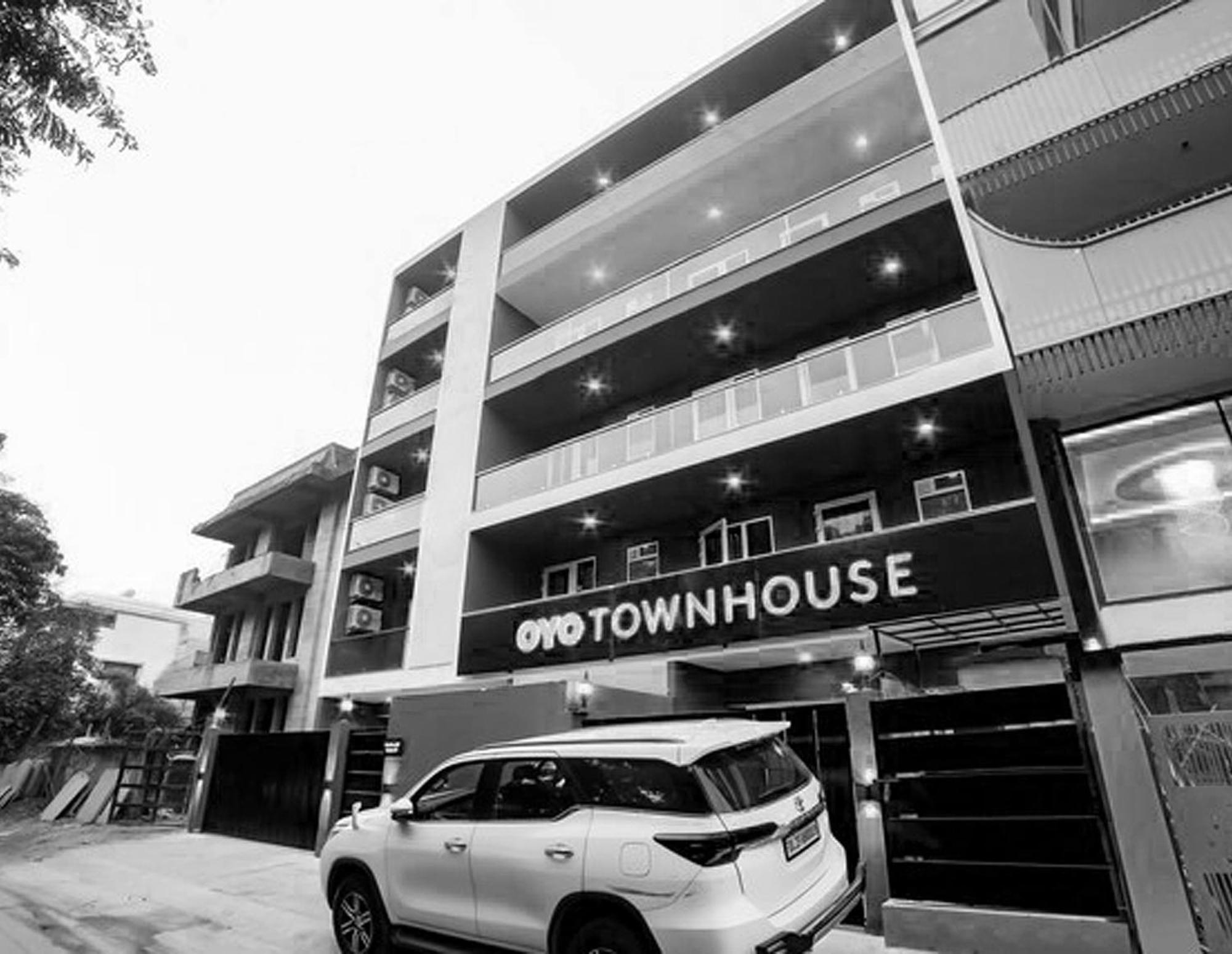 فندق Super Townhouse Near Appu Ghar غورغاون المظهر الخارجي الصورة