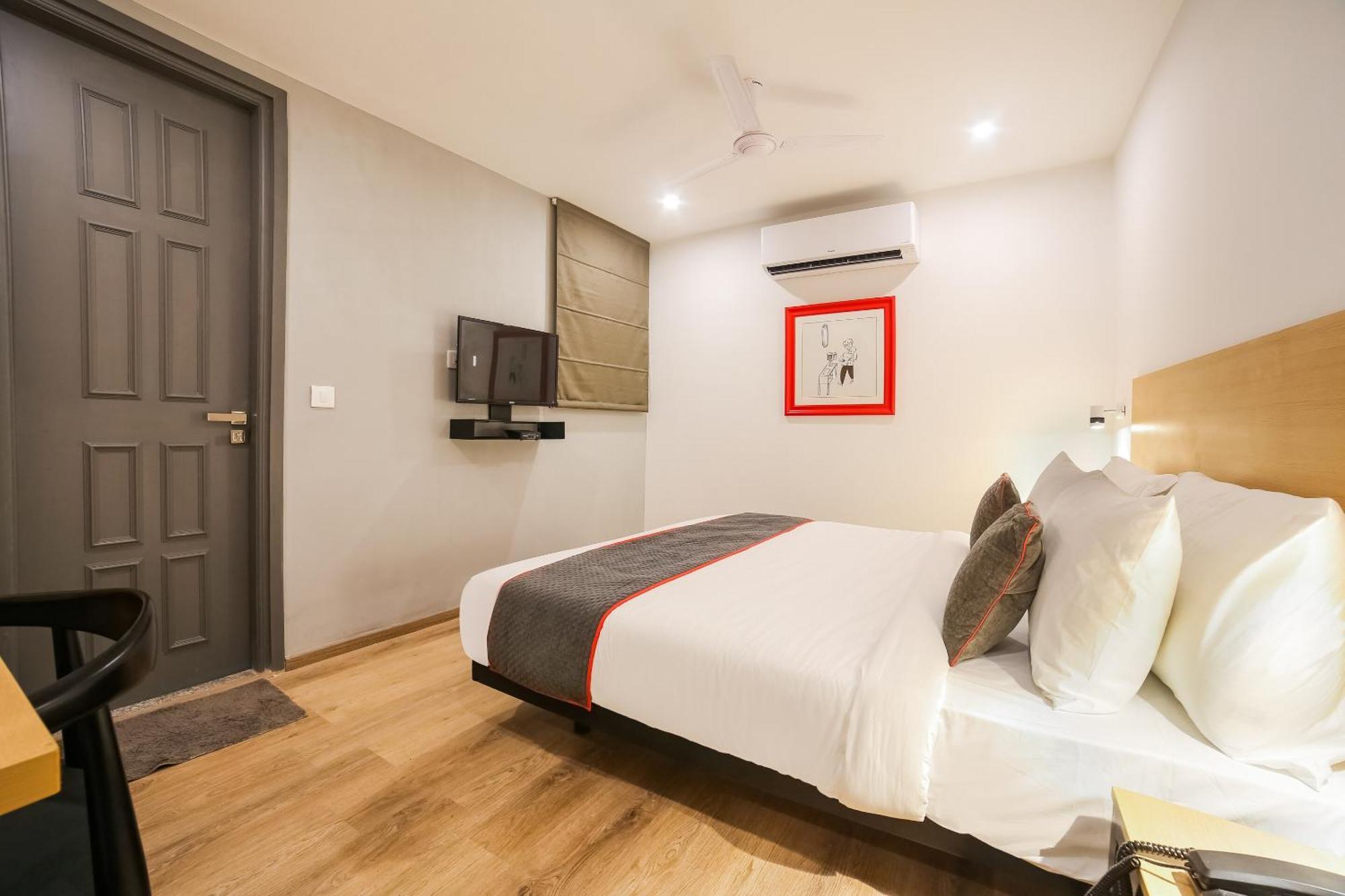 فندق Super Townhouse Near Appu Ghar غورغاون المظهر الخارجي الصورة