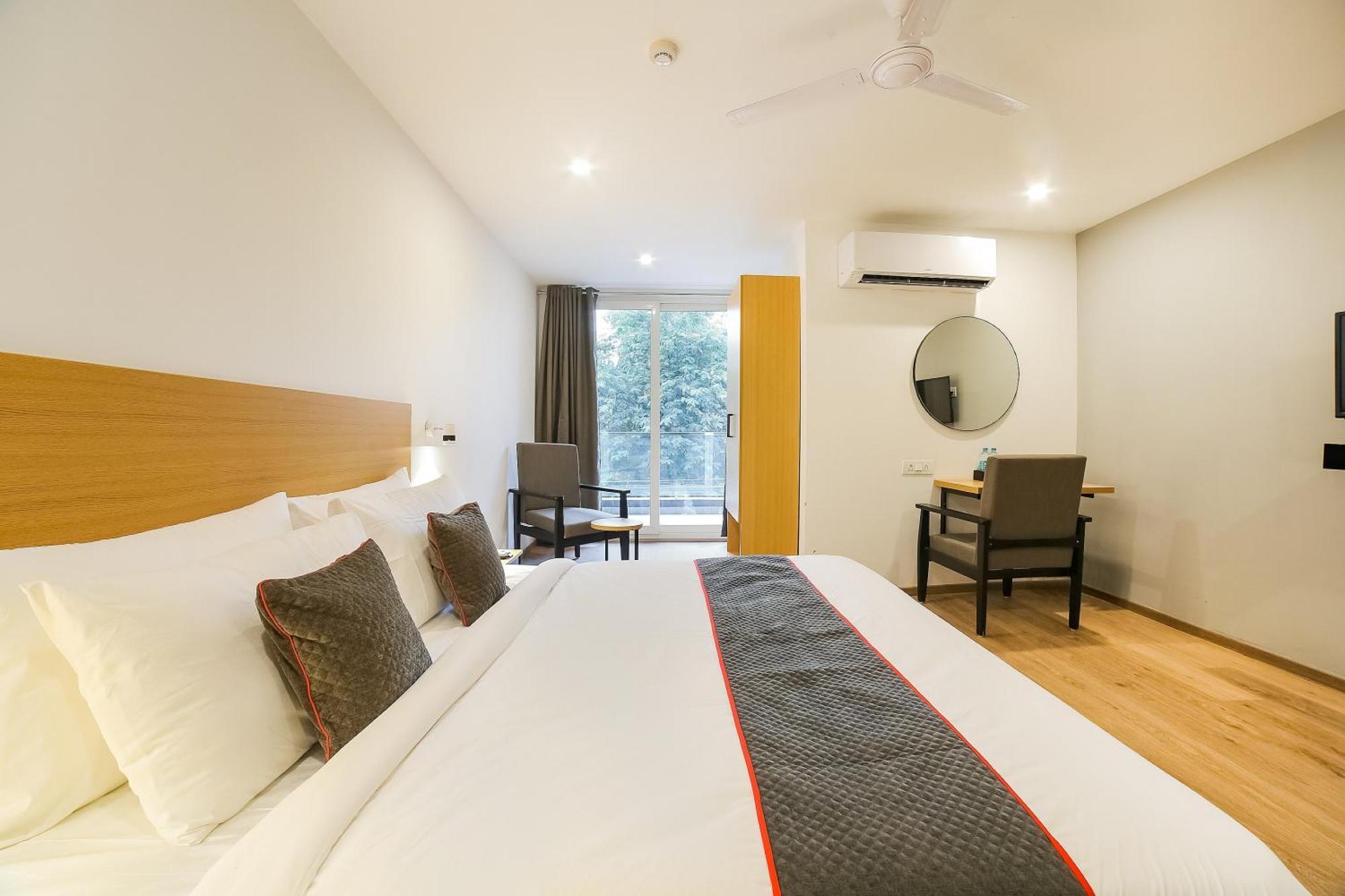 فندق Super Townhouse Near Appu Ghar غورغاون المظهر الخارجي الصورة